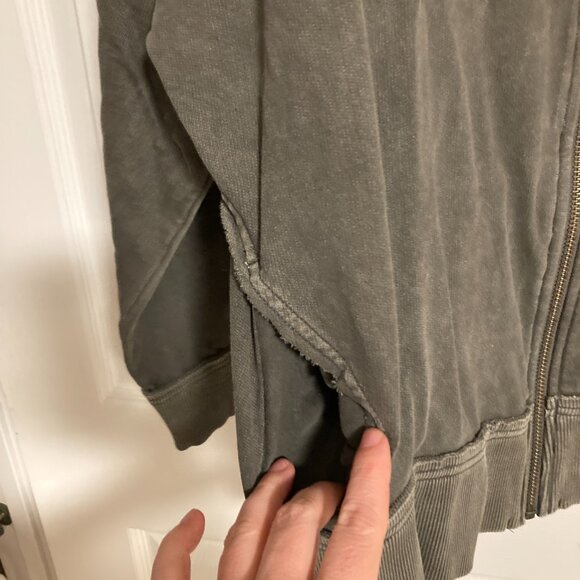 Urban Outfitters Faye Full Zip Oversized Sweatshirt Size L - Picture 6 of 10